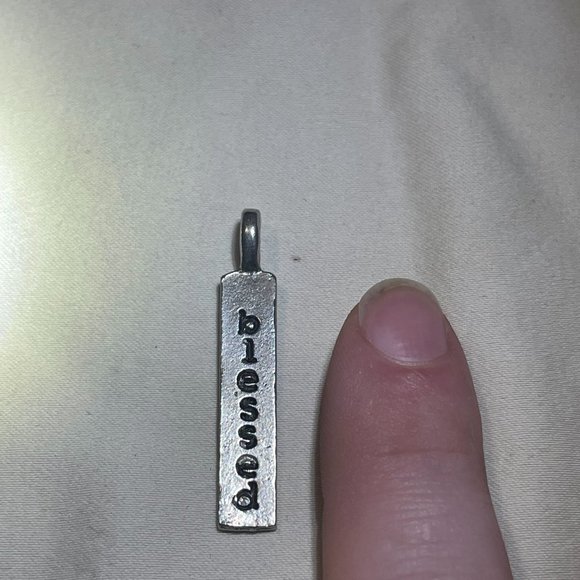 Thirty One 31 BLESSED PENDANT (6162) Silver Reva stamp charm - Picture 4 of 4